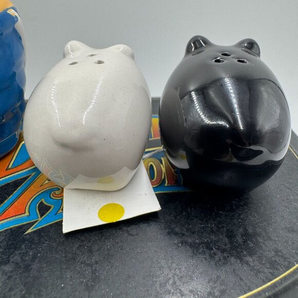 Garland Road Ceramic Pigs and Pail Salt & Pepper Shakers Black & White - Picture 6 of 12